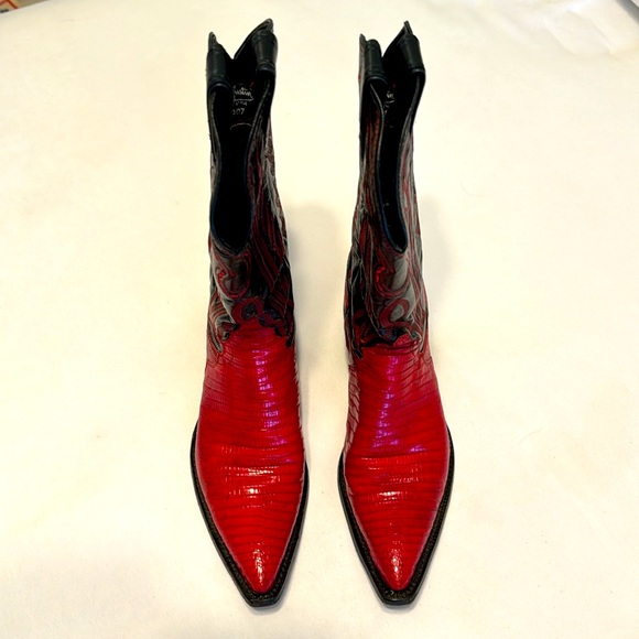 Vintage Zodiac women’s leather cowboy boots size 8B.  EUC. Red & black. US made. - Picture 7 of 8